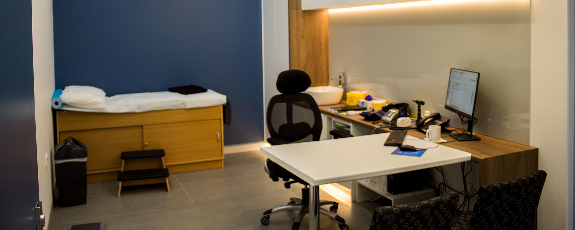 Doctors Consultation Room